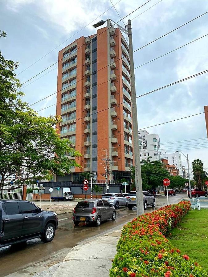 Buenavista Plaza Aparta Hotel 巴兰基亚 外观 照片