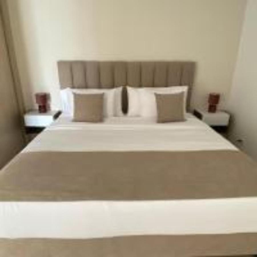 Buenavista Plaza Aparta Hotel 巴兰基亚 外观 照片